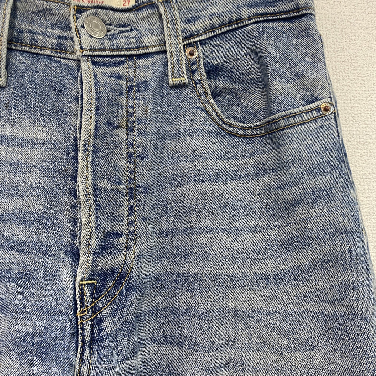 Levi's　リーバイス　デニムパンツ/ジーンズ　ボタンフライ　縦落ち　鬼ヒゲ　インディゴ　W27サイズ レディース コットン 古着
