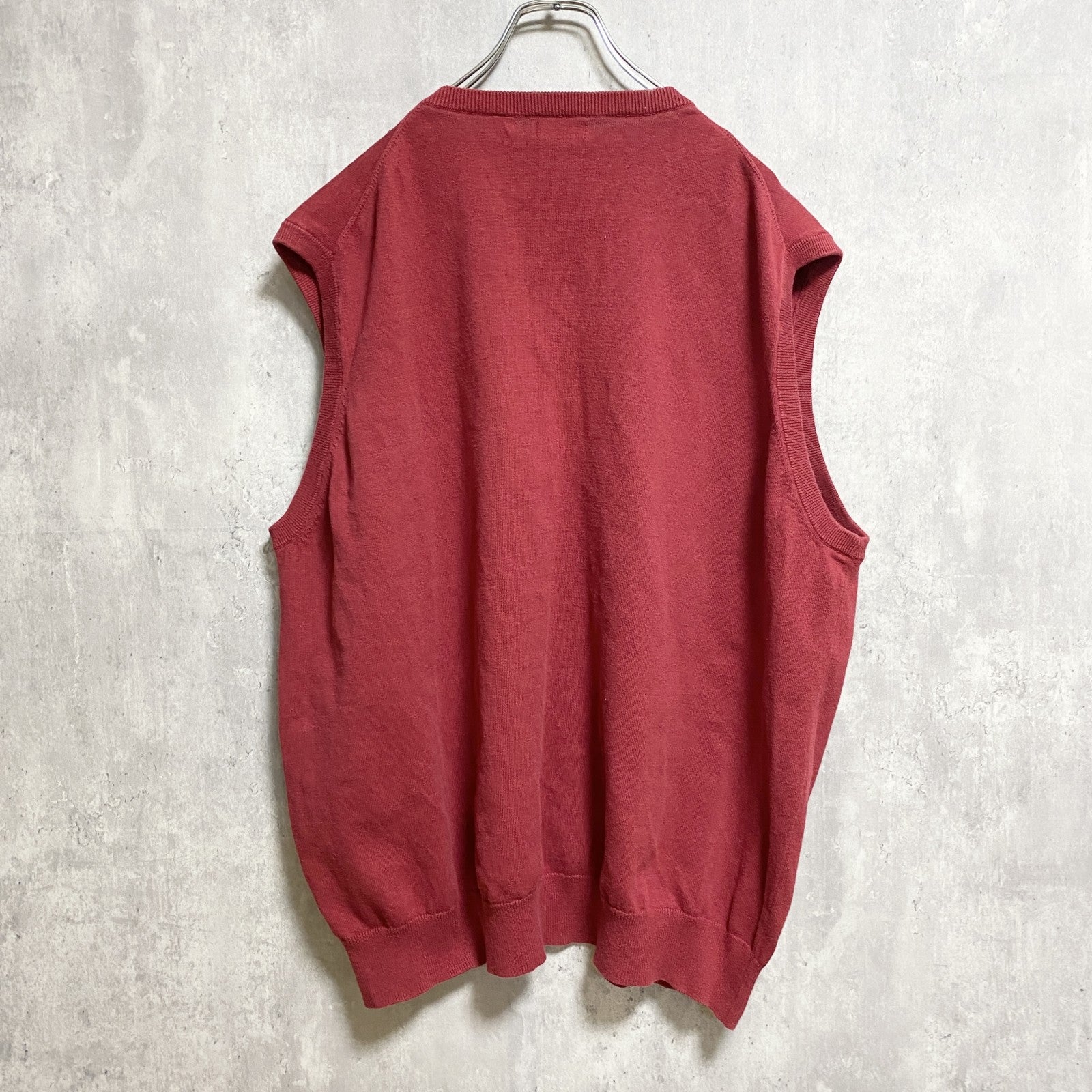 IZOD　アイゾッド　ニットベスト/セーター　刺繍ロゴ　ワンポイント　赤　レッド　XXLサイズ　古着