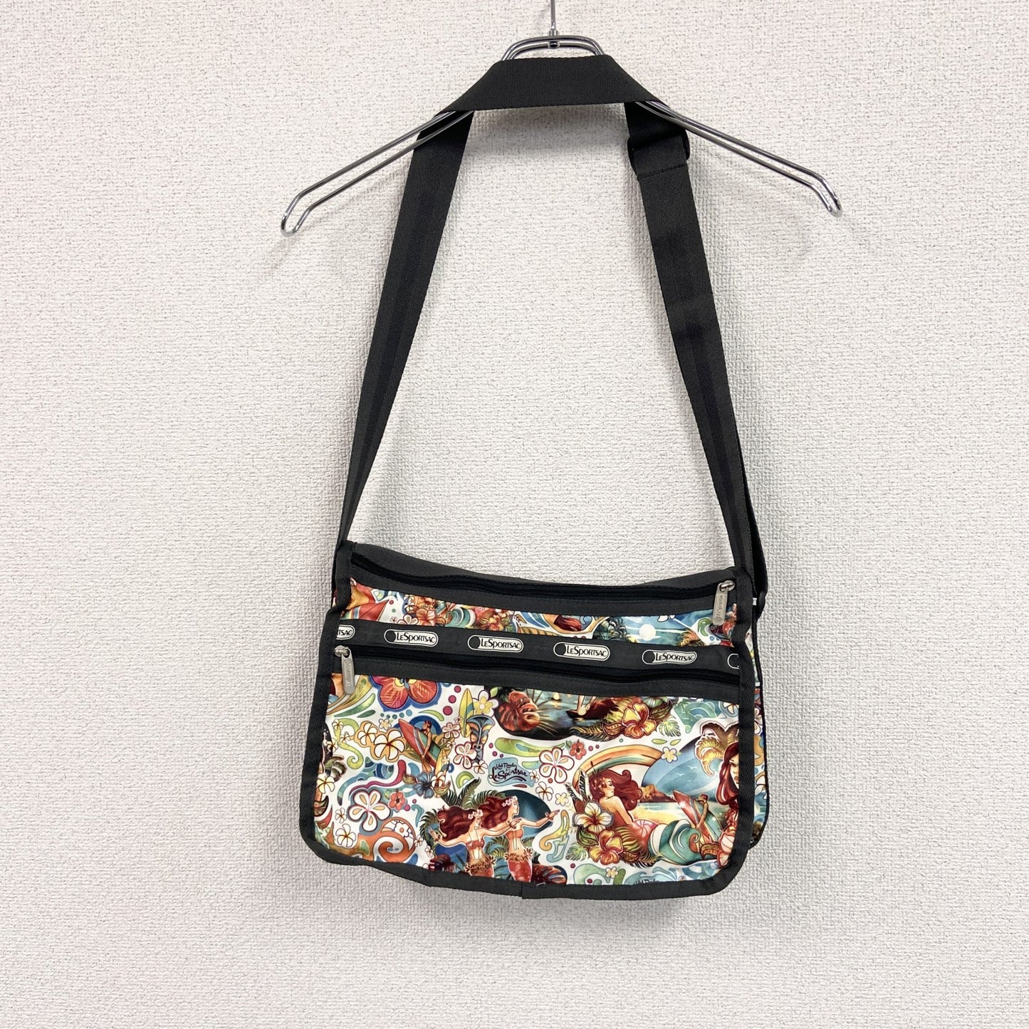 LESPORTSAC　レスポートサック　ショルダーバッグ　ハワイ限定　アロハ柄　マルチカラー