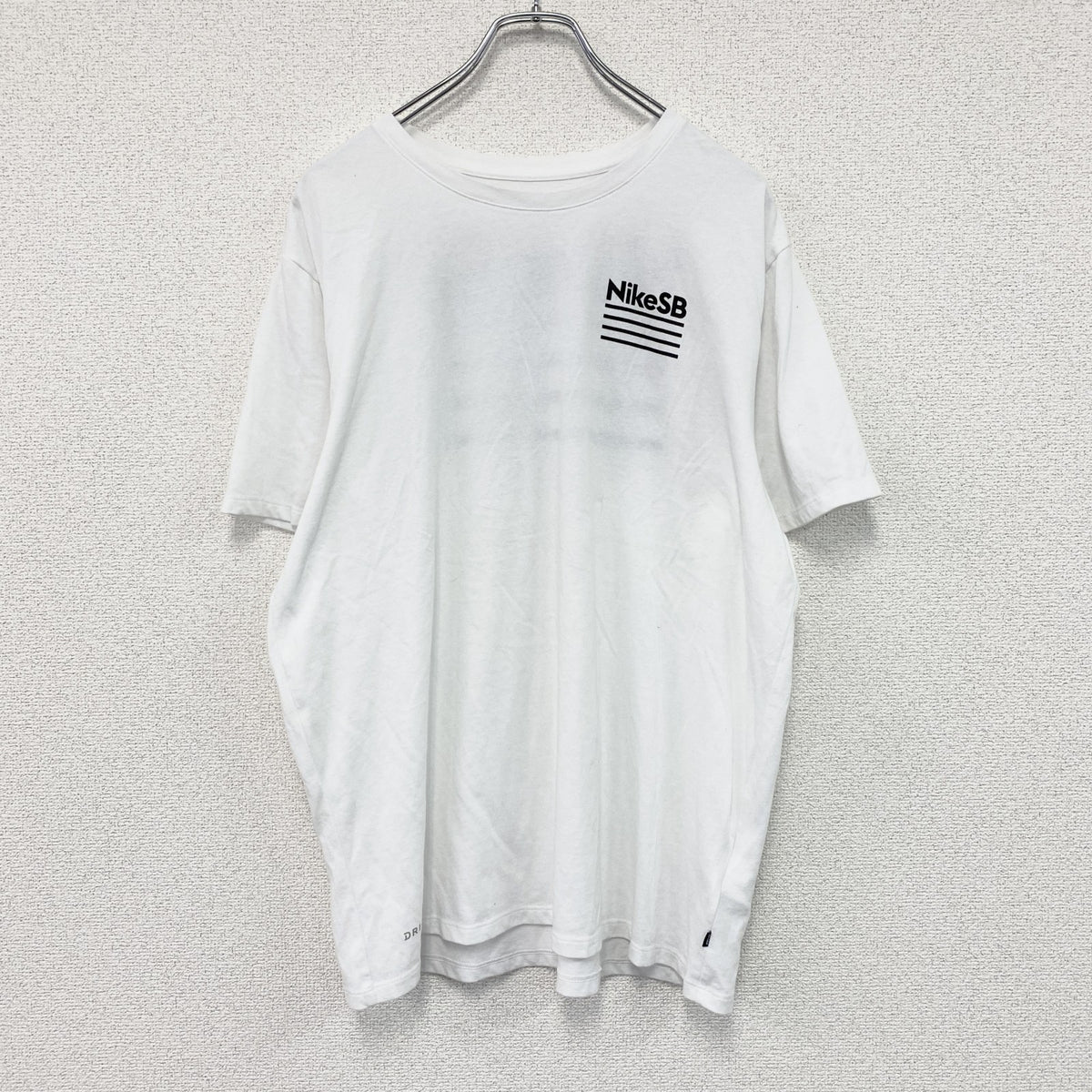 NIKE　ナイキ　DRI-FIT　半袖プリントTシャツ　白　ホワイト　2XLサイズ　古着