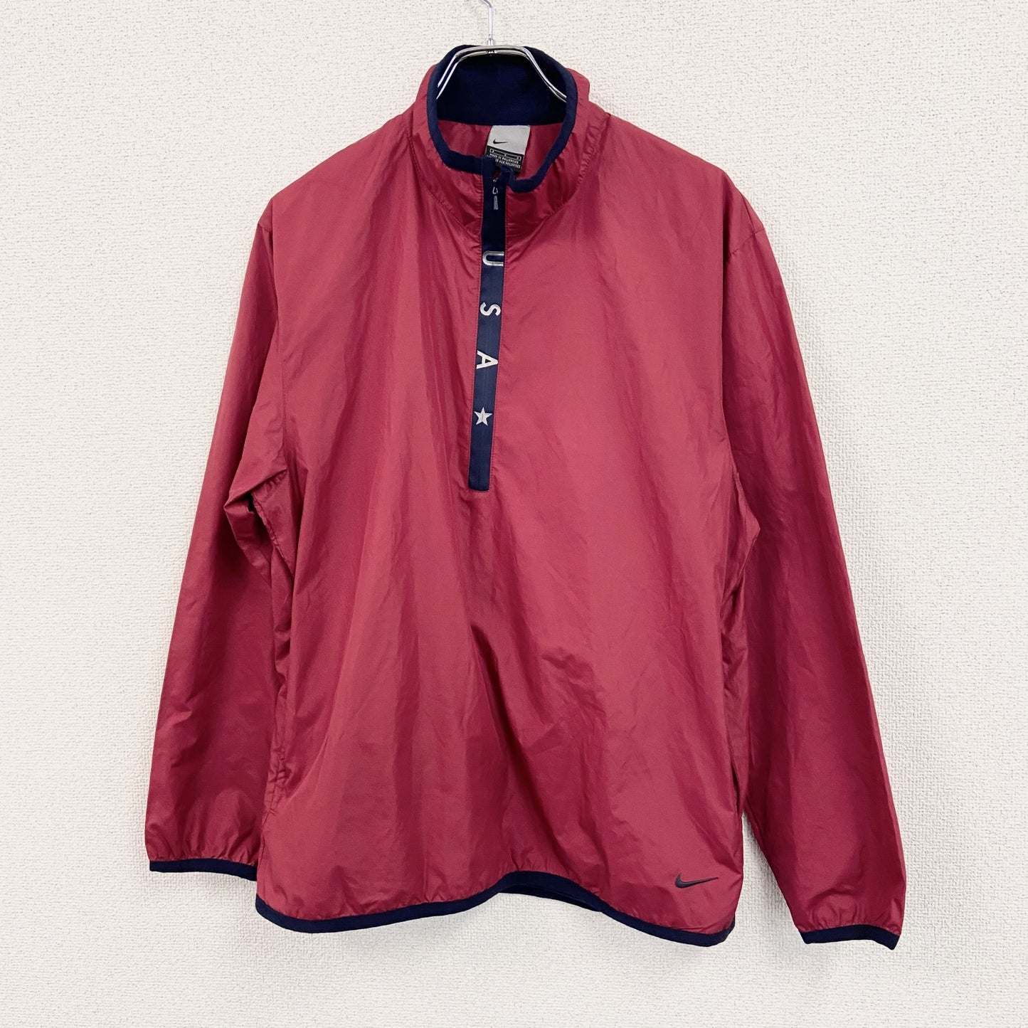 NIKE　ナイキ　ハーフジッププルオーバージャケット　赤　レッド　Sサイズ