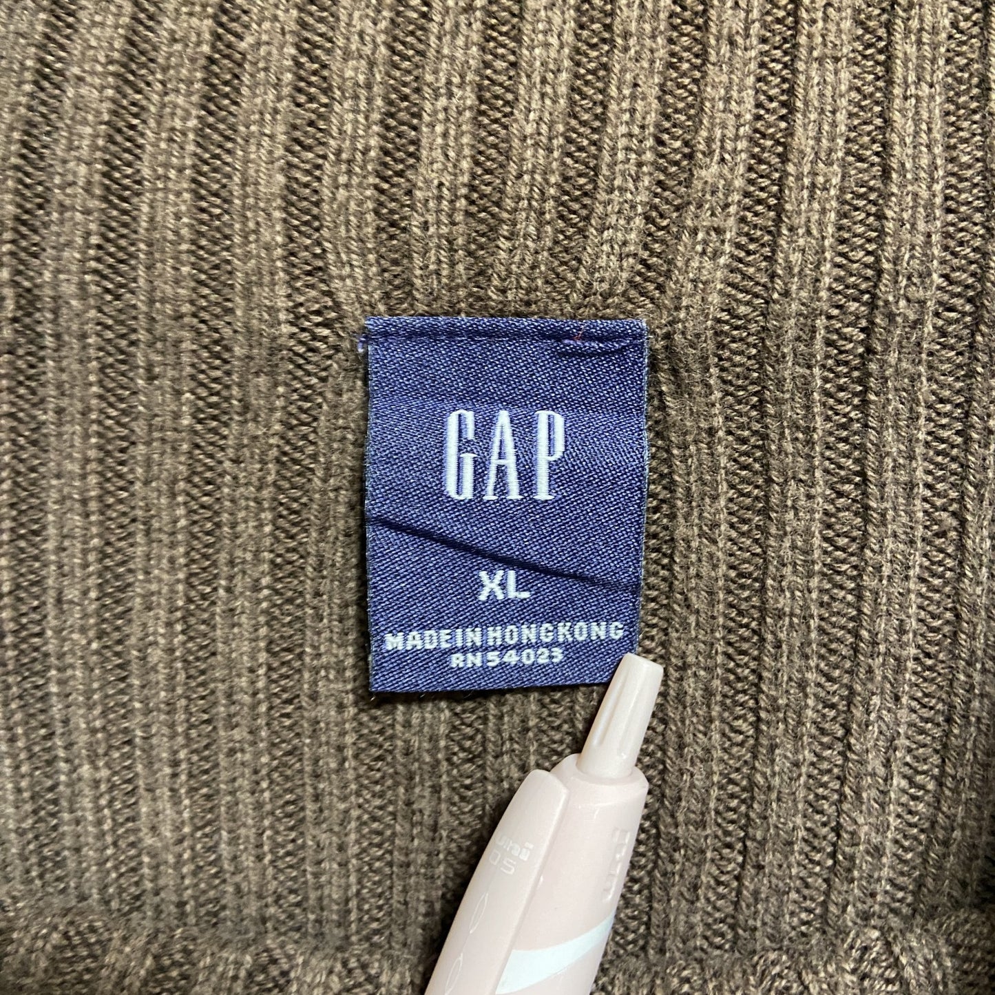 古着 used　GAP　ギャップ　長袖無地ハイネックリブニット　セーター　ノームコア　シンプル　茶色　ブラウン　秋冬服