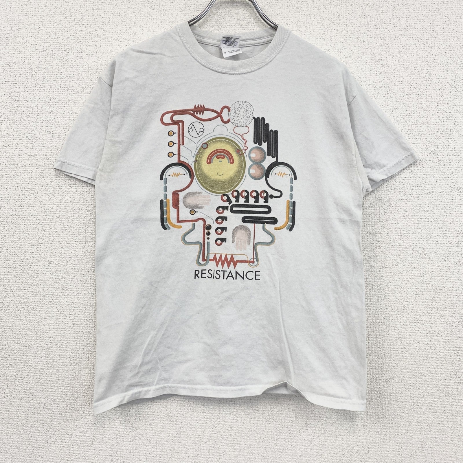GILDAN　ギルダン　半袖プリントTシャツ　resistance　クルーネック　白　ホワイト　Mサイズ　古着
