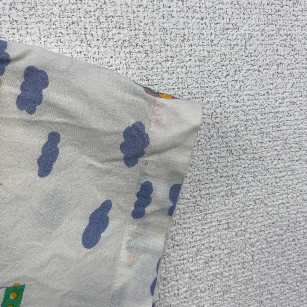 半袖プリント総柄シャツ　開襟　レトロデザイン　個性的　アロハ　気球柄　バルーン　白　ホワイト　古着