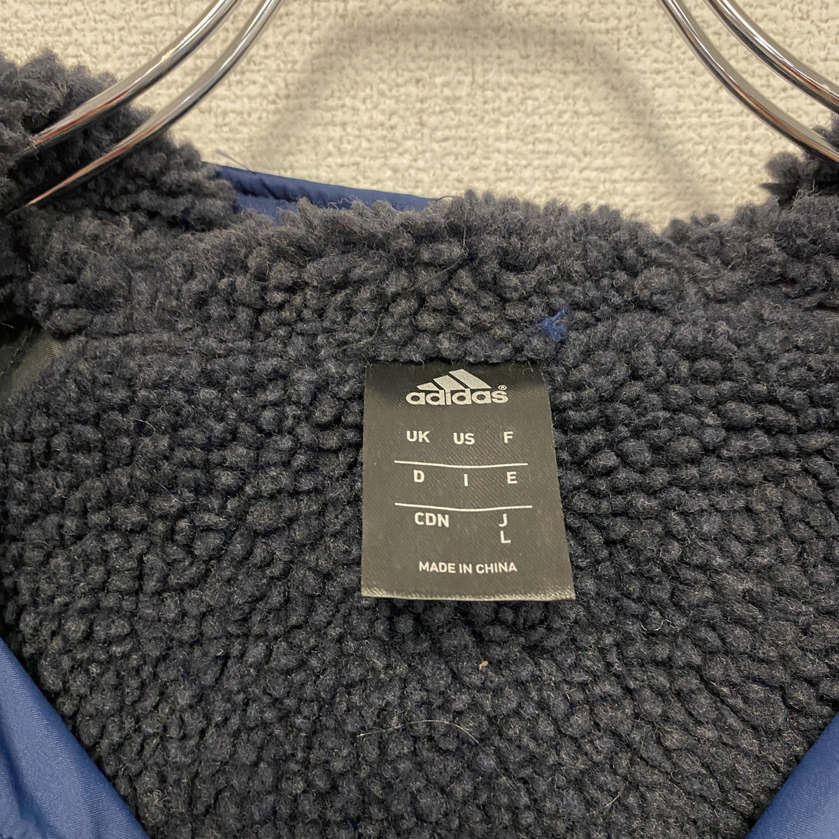 adidas　アディダス　ベンチコート　中綿入り　パフォーマンスロゴ　デカロゴ　比翼仕立て　青　ブルー　Lサイズ　古着