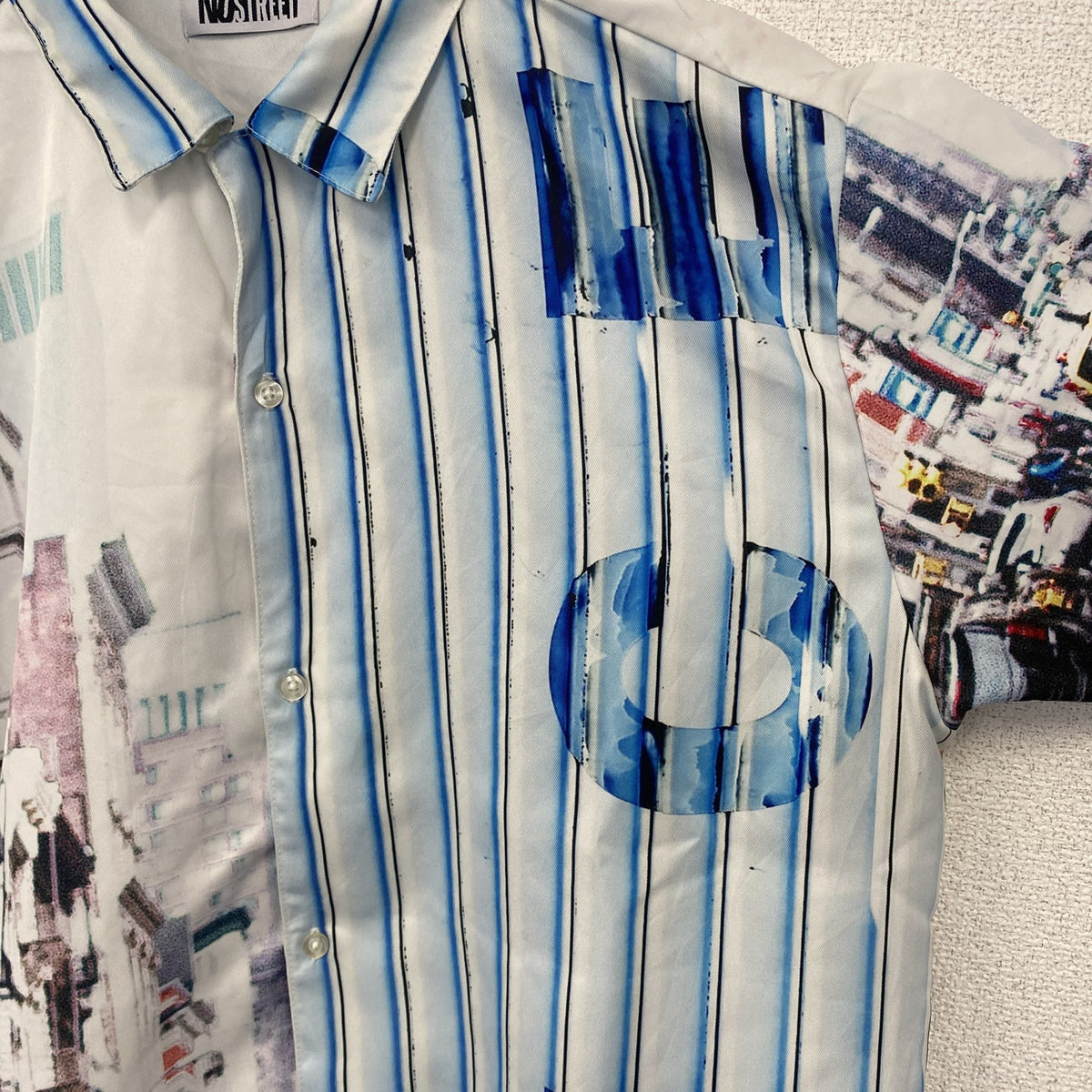 半袖プリント総柄シャツ　ストライプ　レトロデザイン　車　街並み　フルグラフィック　派手　青　ブルー　　古着