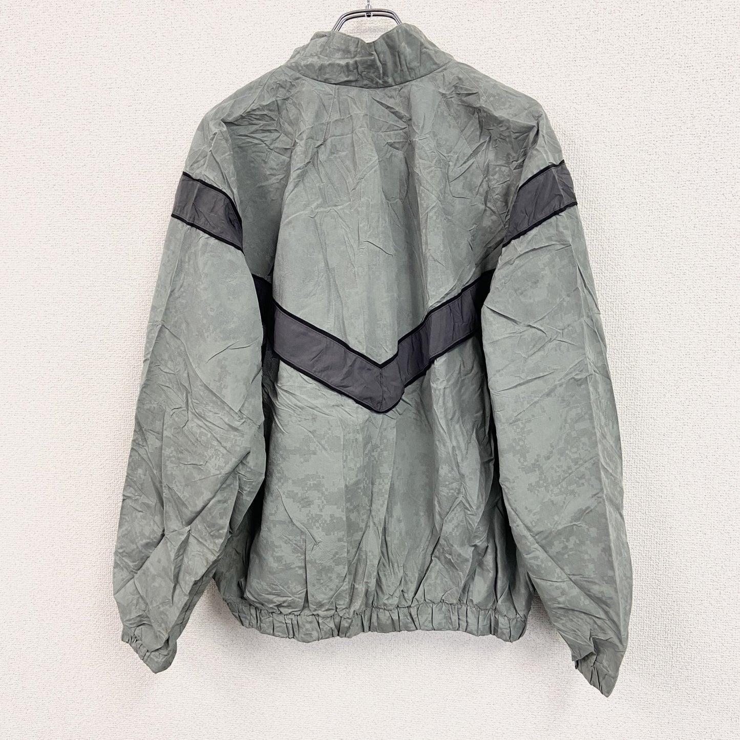 00s　米軍　U.S.ARMY　トレーニングジャケット　ナイロンジャケット　デジカモ　グレー　Mサイズ