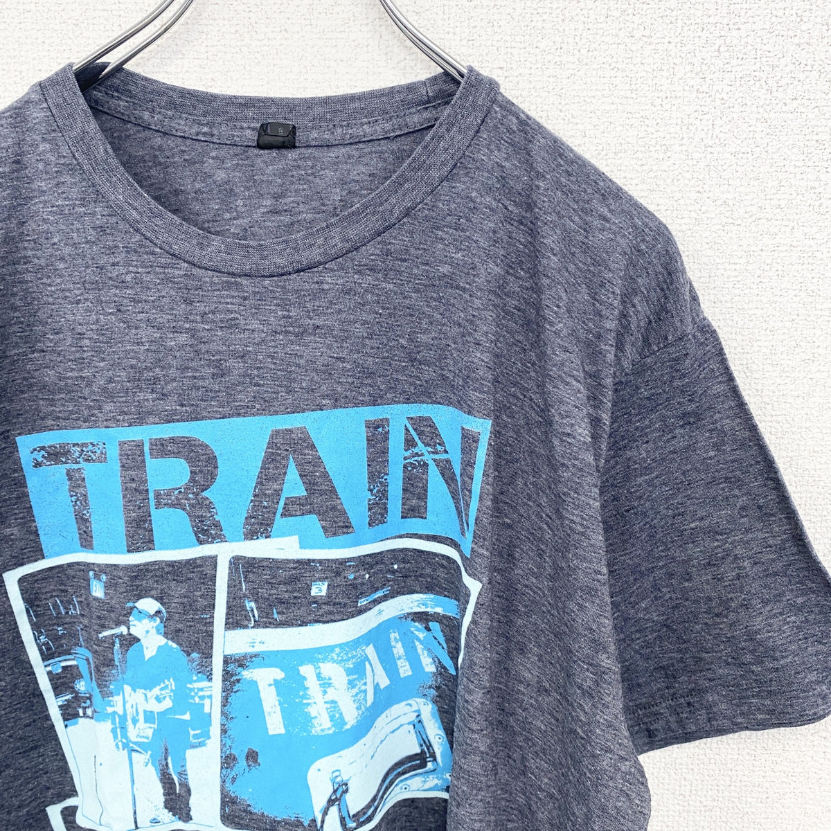 半袖バンドプリントTシャツ　トレイン　音楽　ロック　灰色　グレー　クルーネック　レトロデザイン　Lサイズ　古着