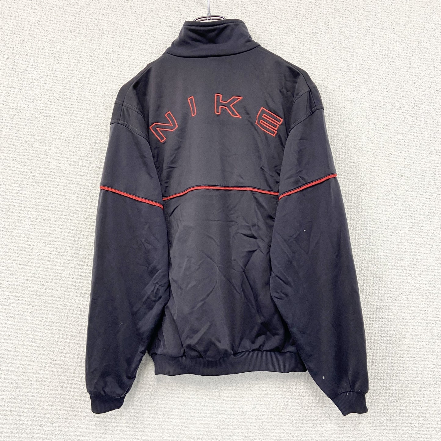 90s　NIKE　ナイキ　トラックジャケット/ジャージ　刺繍ロゴ　スウッシュロゴ　ヴィンテージ　ブラック　Sサイズ