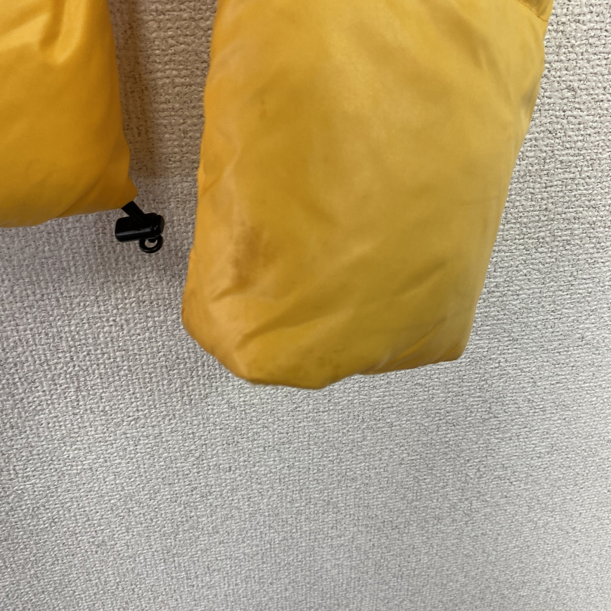 Carhartt　カーハート　ダウンジャケット　ダウン90％　黄色　イエロー　Sサイズ　古着
