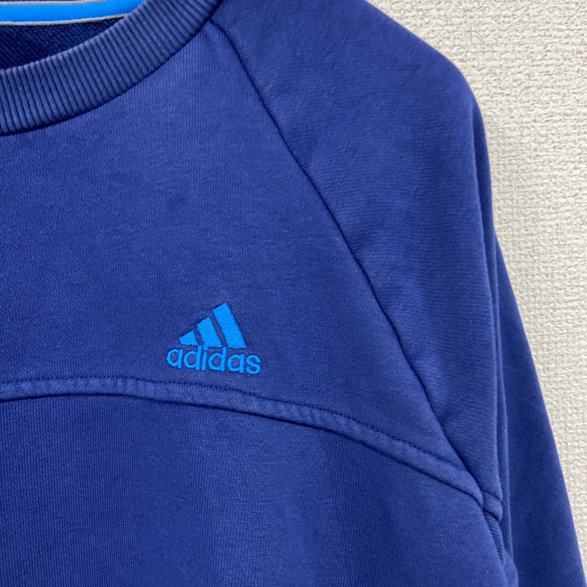 adidas　アディダス　スウェット/トレーナー　パフォーマンスロゴ　ラグランスリープ　青　ブルー　Sサイズ　古着