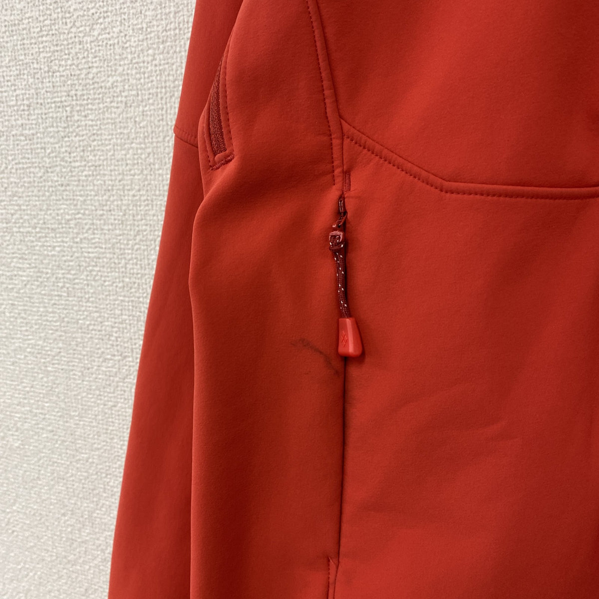 mont-bell　モンベル　パウダーシェッドパーカ　赤　レッド　Mサイズ　古着