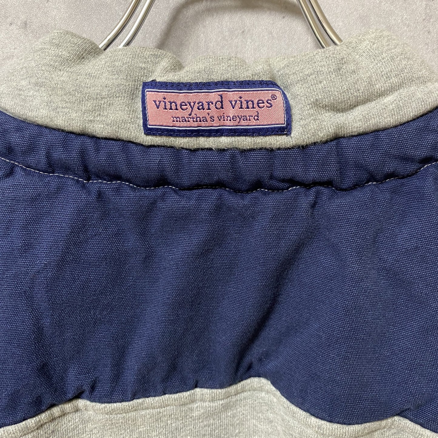 古着 used　vineyard vines　ヴィ二ヤードヴァインズ　長袖ハーフジップスウェット　トレーナー　ロゴタグ　Lサイズ