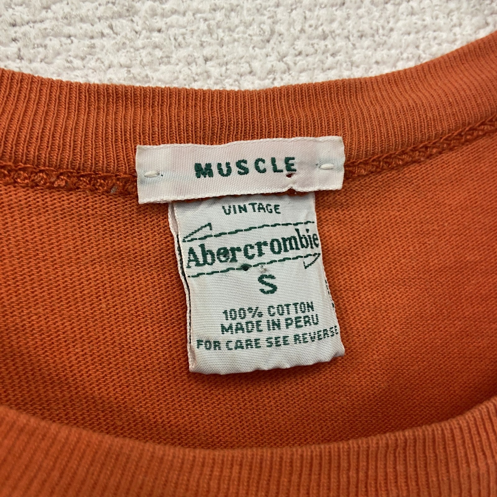 Abercrombie　アバクロンビー　半袖プリントＴシャツ　シングルステッチ　オレンジ　Sサイズ