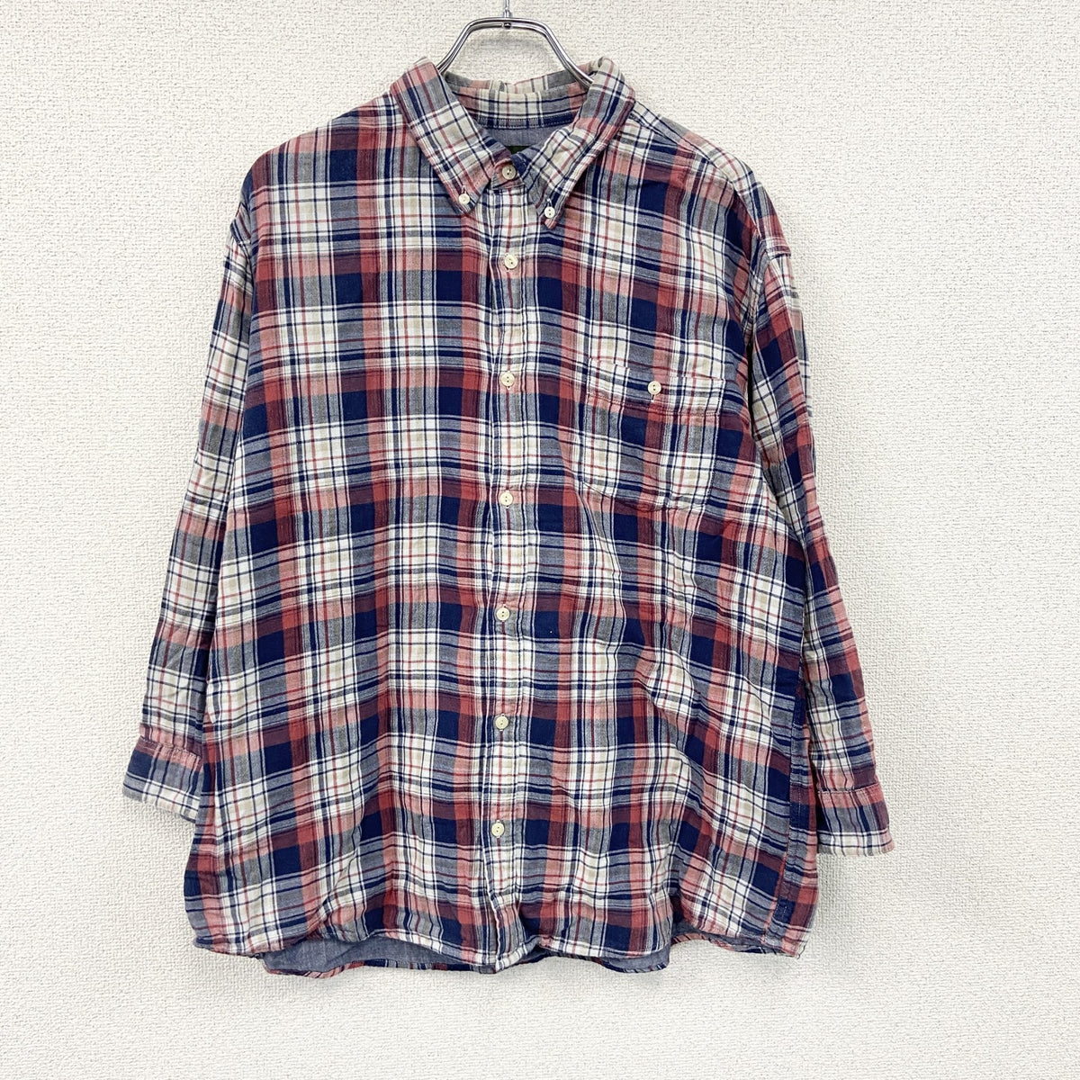 Eddie Bauer　エディーバウアー　長袖ボタンダウンシャツ　チェック柄　マルチカラー　赤　レッド　紺　ネイビー　XLサイズ メンズ コットン 古着