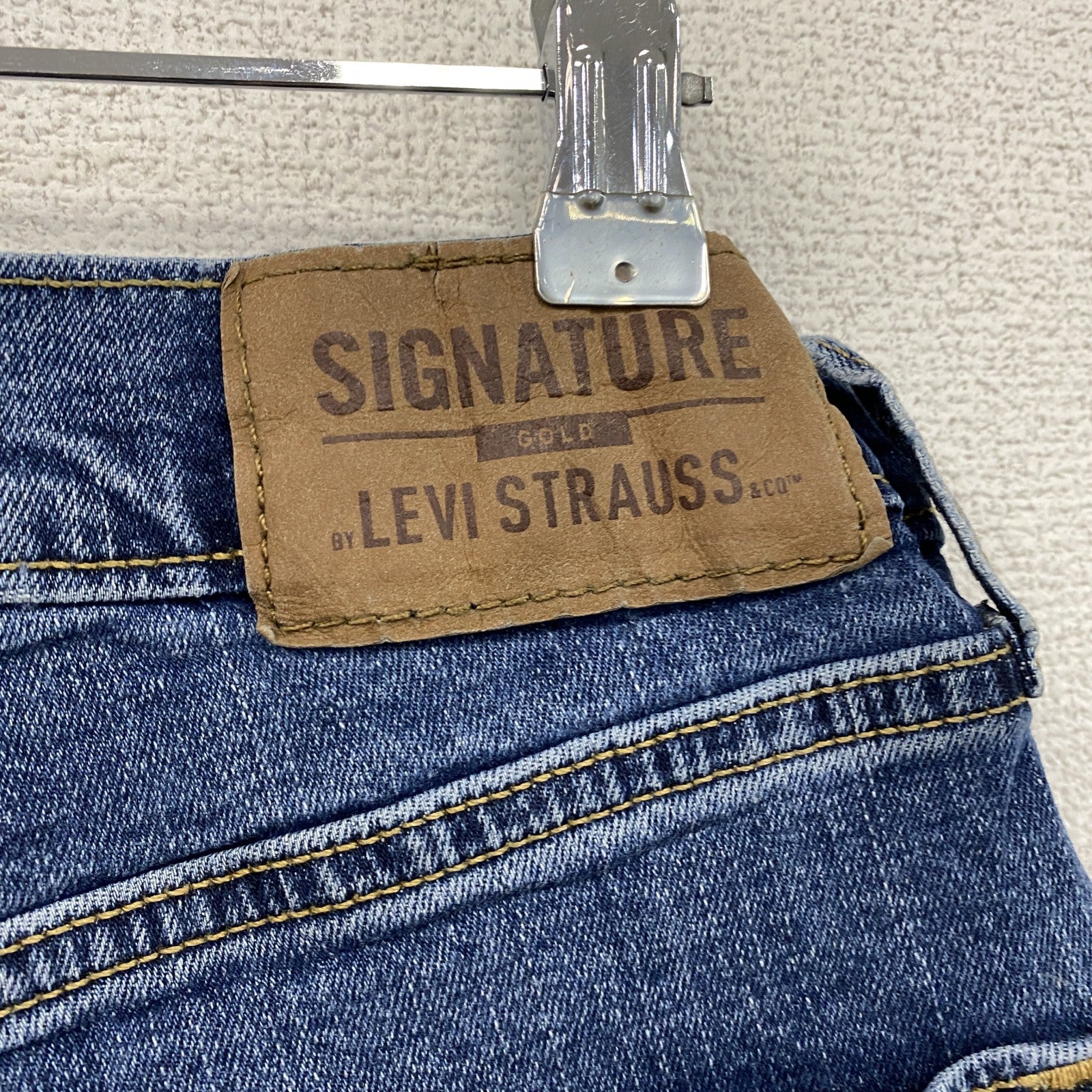 Levi’ｓ　リーバイス　SIGNATURE　デニムパンツ/ジーンズ　ジップフライ　インディゴ　W30サイズ　古着