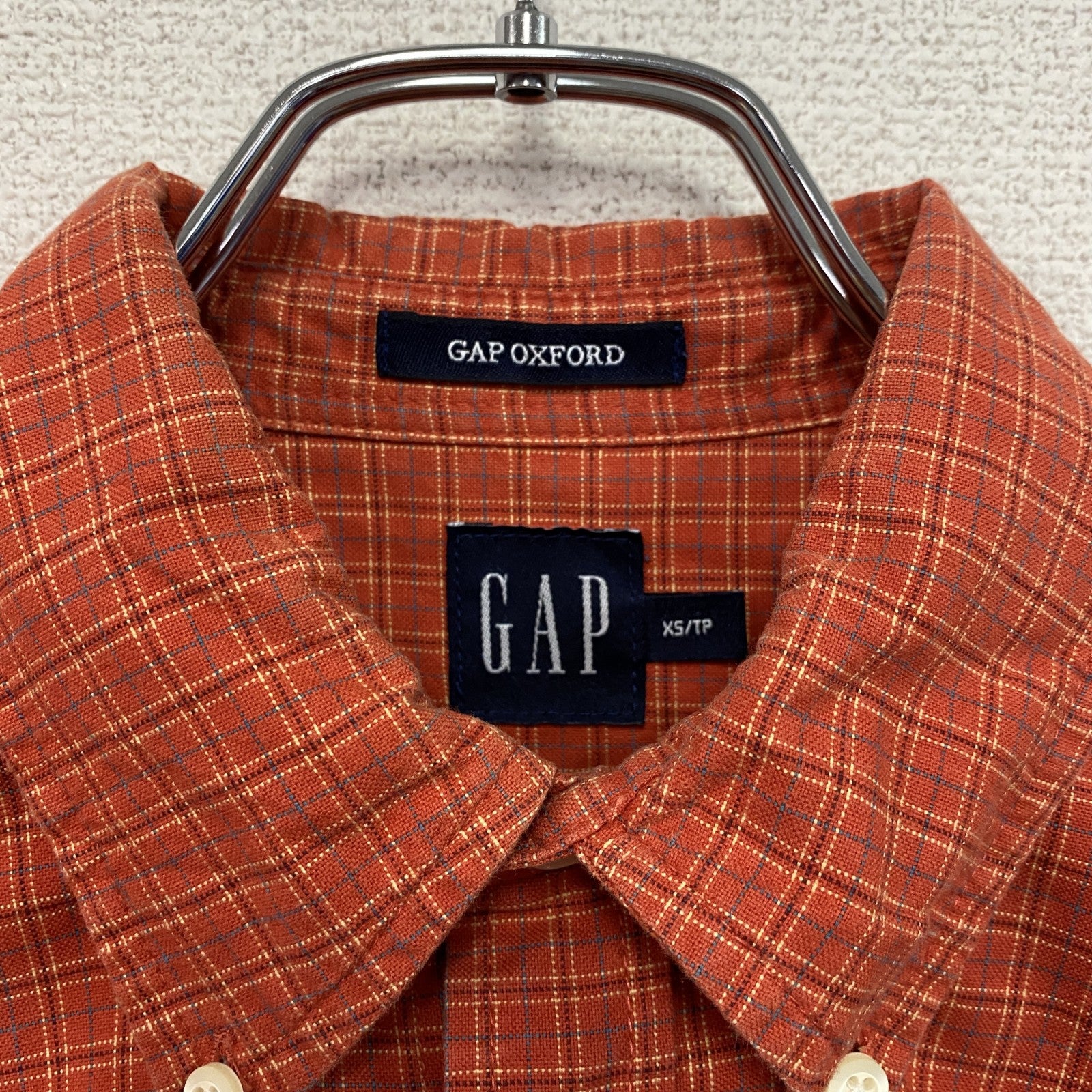 GAP　ギャップ　長袖ボタンダウンシャツ　オックスフォードシャツ　チェック柄　オレンジ　XSサイズ　古着