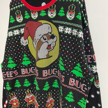 古着 used　BUC-EE’S　バッキーズ　長袖総柄プリントスウェット　トレーナー　クリスマス　黒　ビッグシルエット　XLサイズ