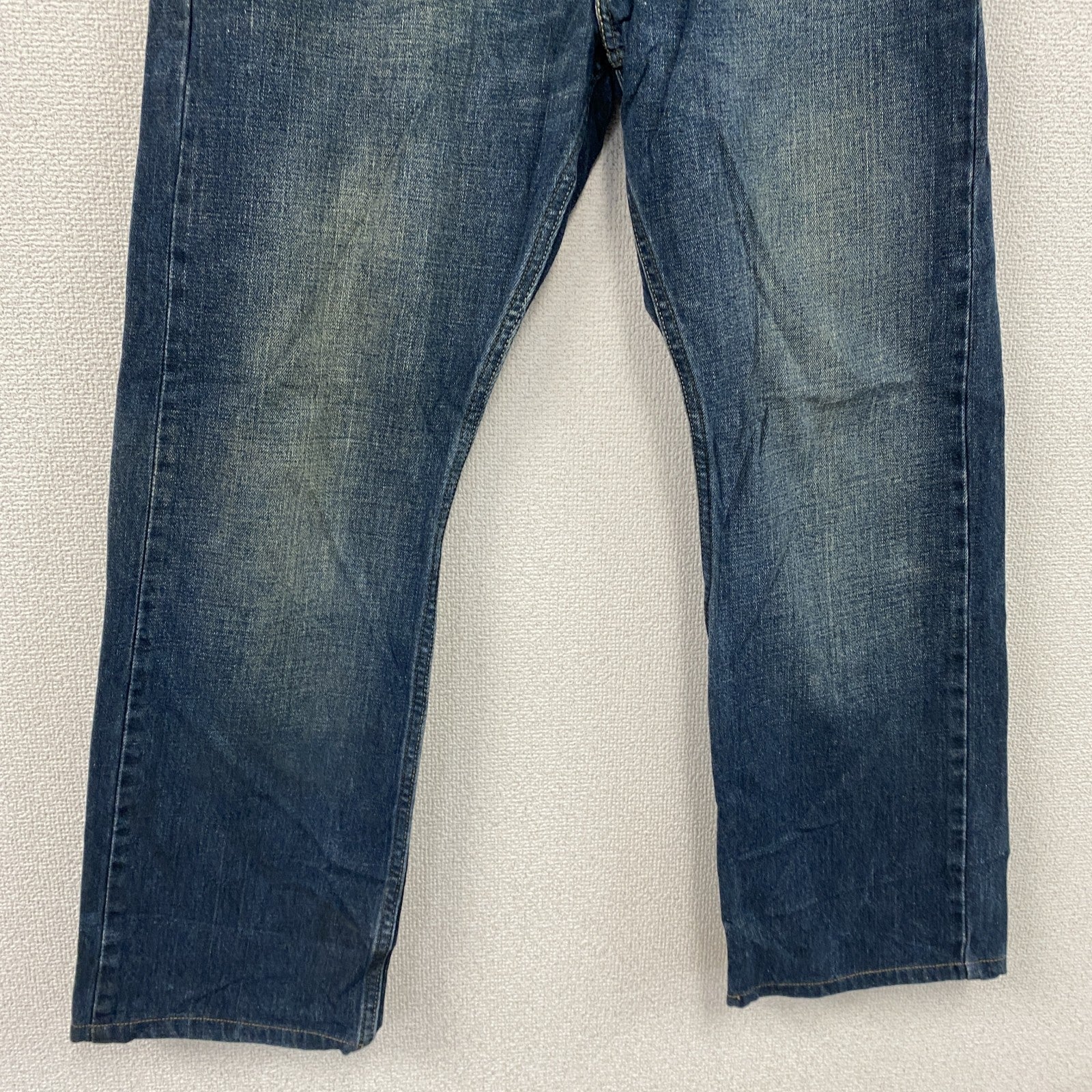 Levi’ｓ　リーバイス　SIGNATURE　デニムパンツ/ジーンズ　縦落ち　ジップフライ　インディゴ　W32サイズ　古着