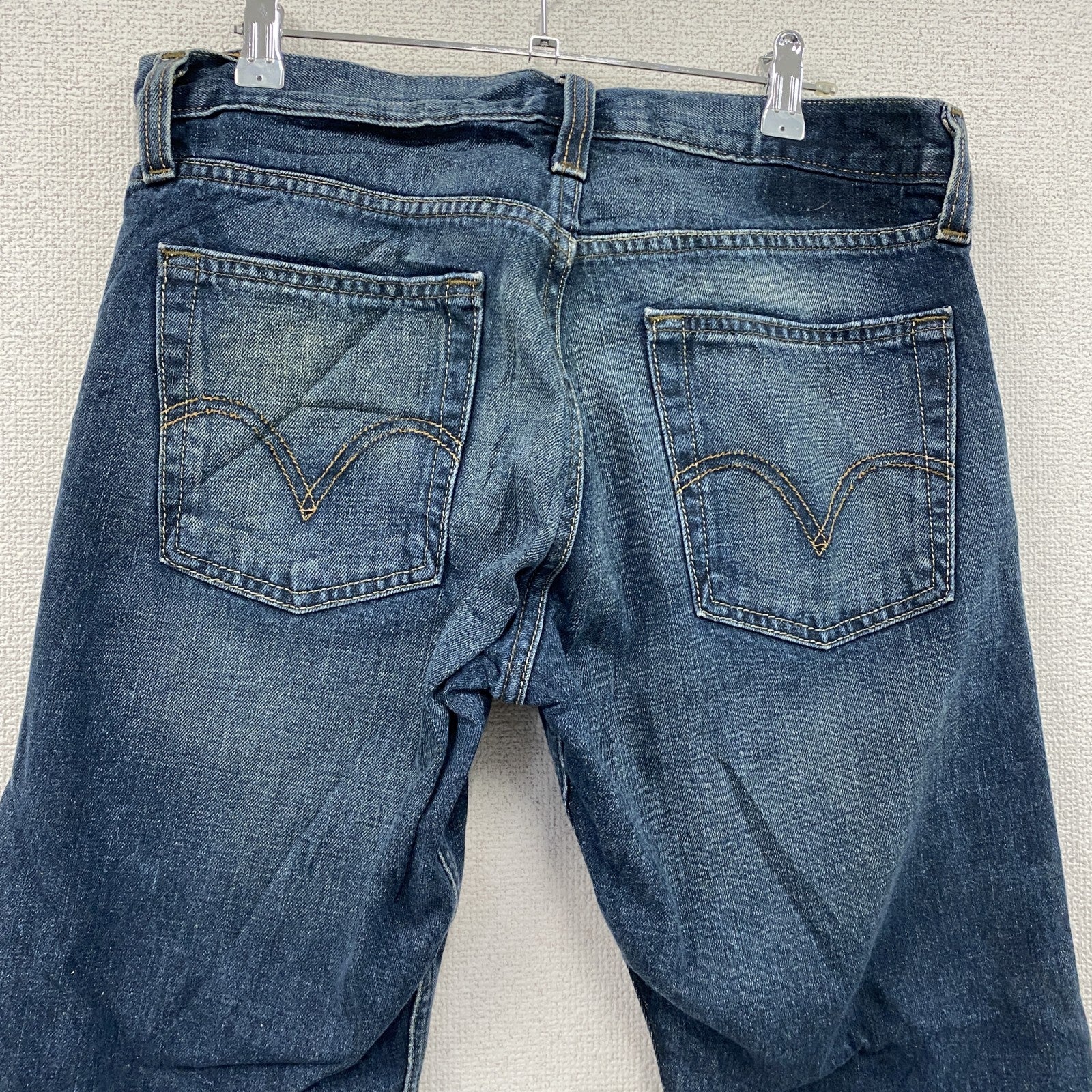 Levi’ｓ　リーバイス　SIGNATURE　デニムパンツ/ジーンズ　縦落ち　ジップフライ　インディゴ　W32サイズ　古着