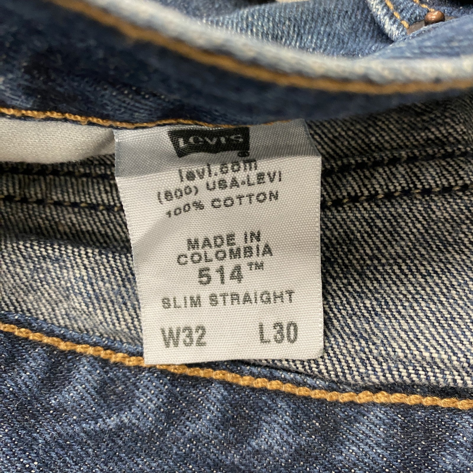 Levi’ｓ　リーバイス　SIGNATURE　デニムパンツ/ジーンズ　縦落ち　ジップフライ　インディゴ　W32サイズ　古着