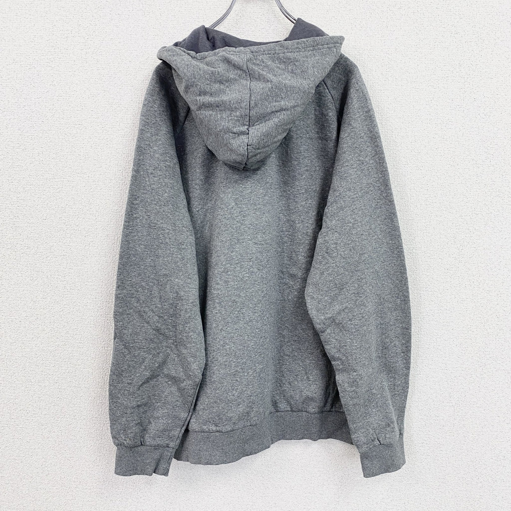 UNDER ARMOUR　アンダーアーマー　スウェットパーカー/フーディー　灰色　グレー　XLサイズ　古着
