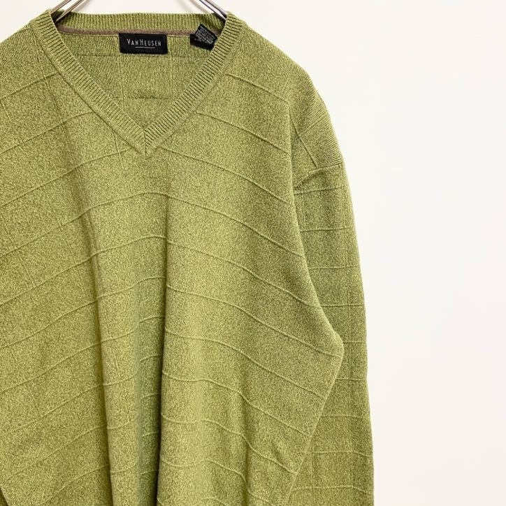 VAN HEUSEN　Vネック薄手ニット　セーター　ブロック柄　黄緑　ライトグリーン　レトロデザイン　XLサイズ　古着