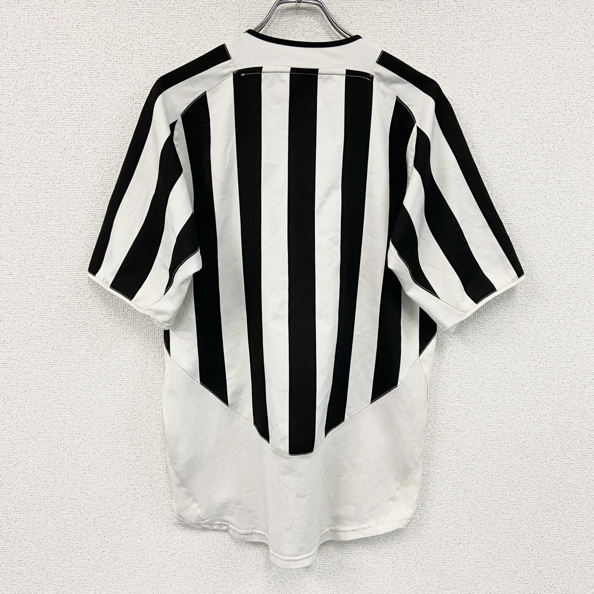 NIKE　ナイキ　JUVENTUS　ユヴェントス　ユニフォーム　ゲームシャツ　2003-2004　黒　ブラック　白　ホワイト　Mサイズ　古着