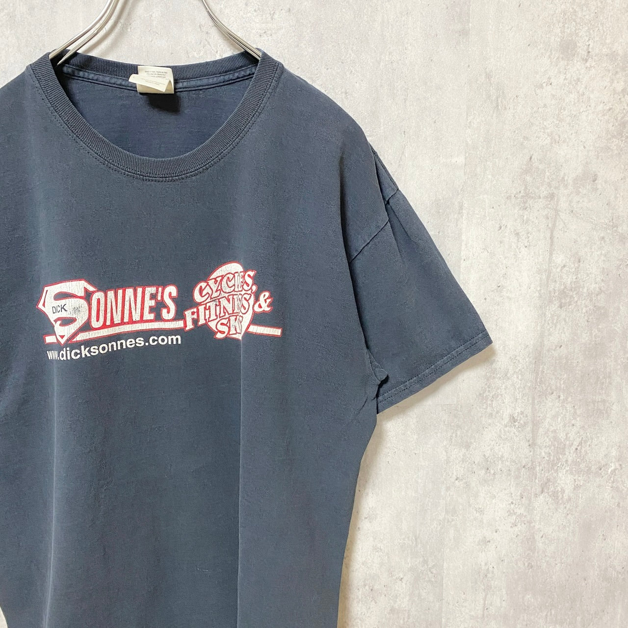 古着 used　GILDAN　ギルダン　半袖ロゴプリントTシャツ　DICK SONNE’S　黒　ブラック　春夏服　Lサイズ