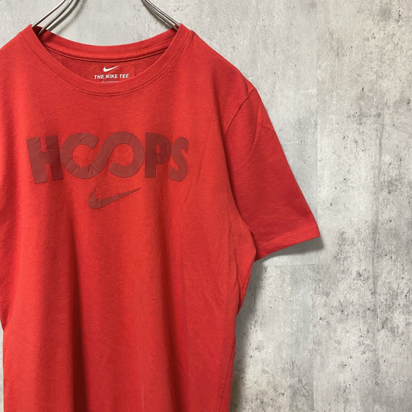 古着 used　NIKE　ナイキ　DRI-FIT　半袖クルーネックロゴプリントTシャツ　スポーティー　レトロ　赤　Mサイズ