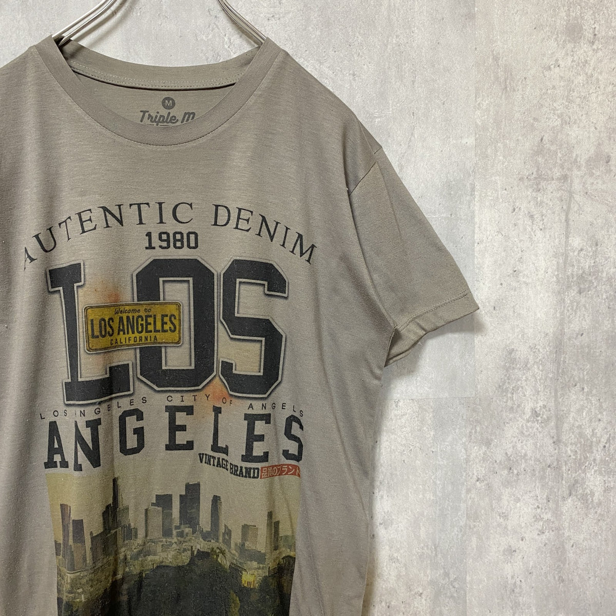 Triple m　半袖プリントフォトTシャツ　ライセンスプレート　Los Angeles　アーチプリント　英字プリント　カーキ　Mサイズ　古着