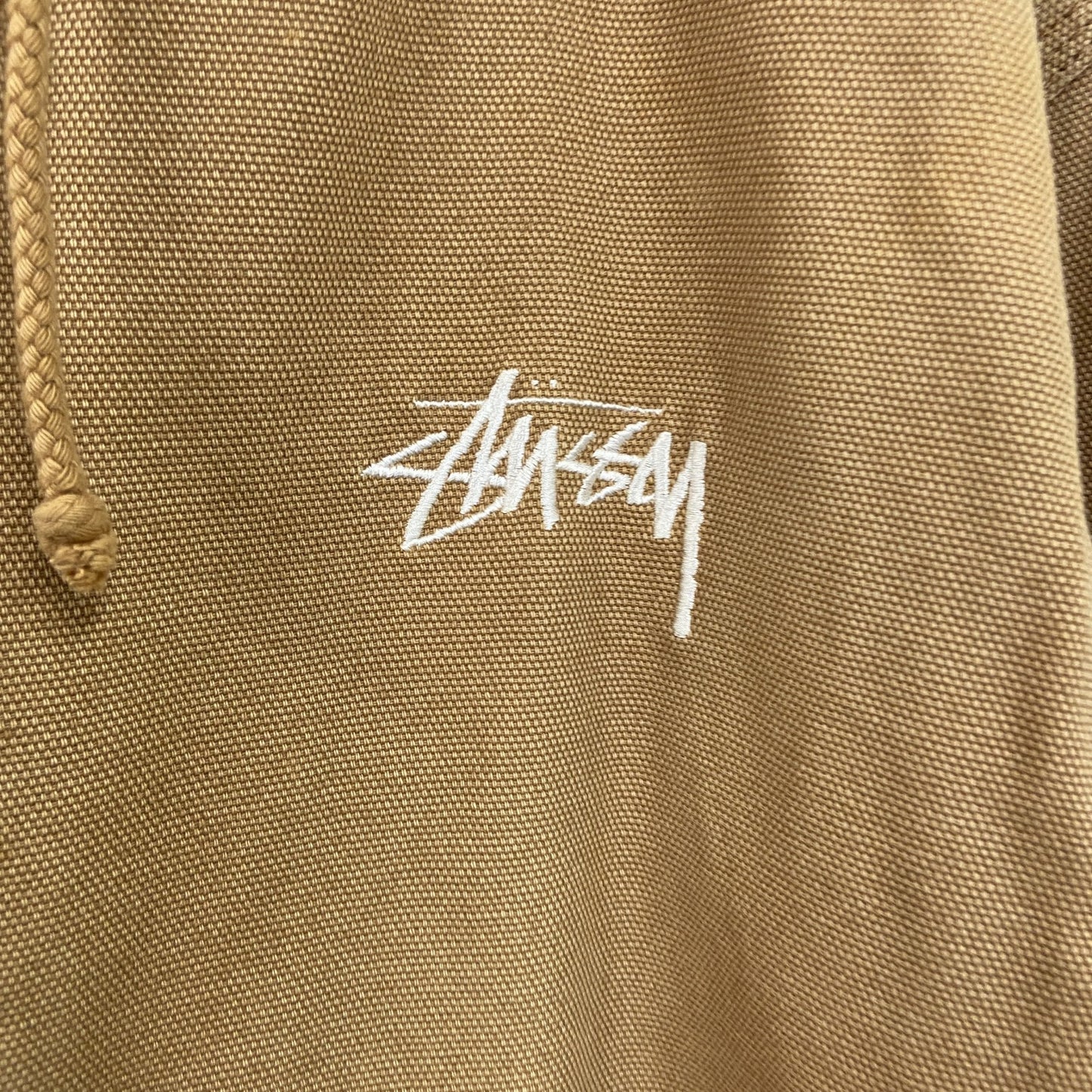 STUSSY　ステューシー　フルジップダックパーカー　アクティブジャケットタイプ　ベージュ　Mサイズ