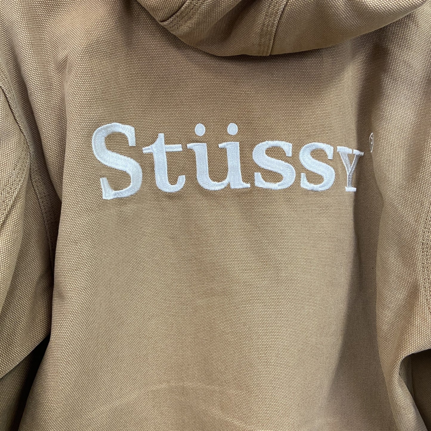 STUSSY　ステューシー　フルジップダックパーカー　アクティブジャケットタイプ　ベージュ　Mサイズ