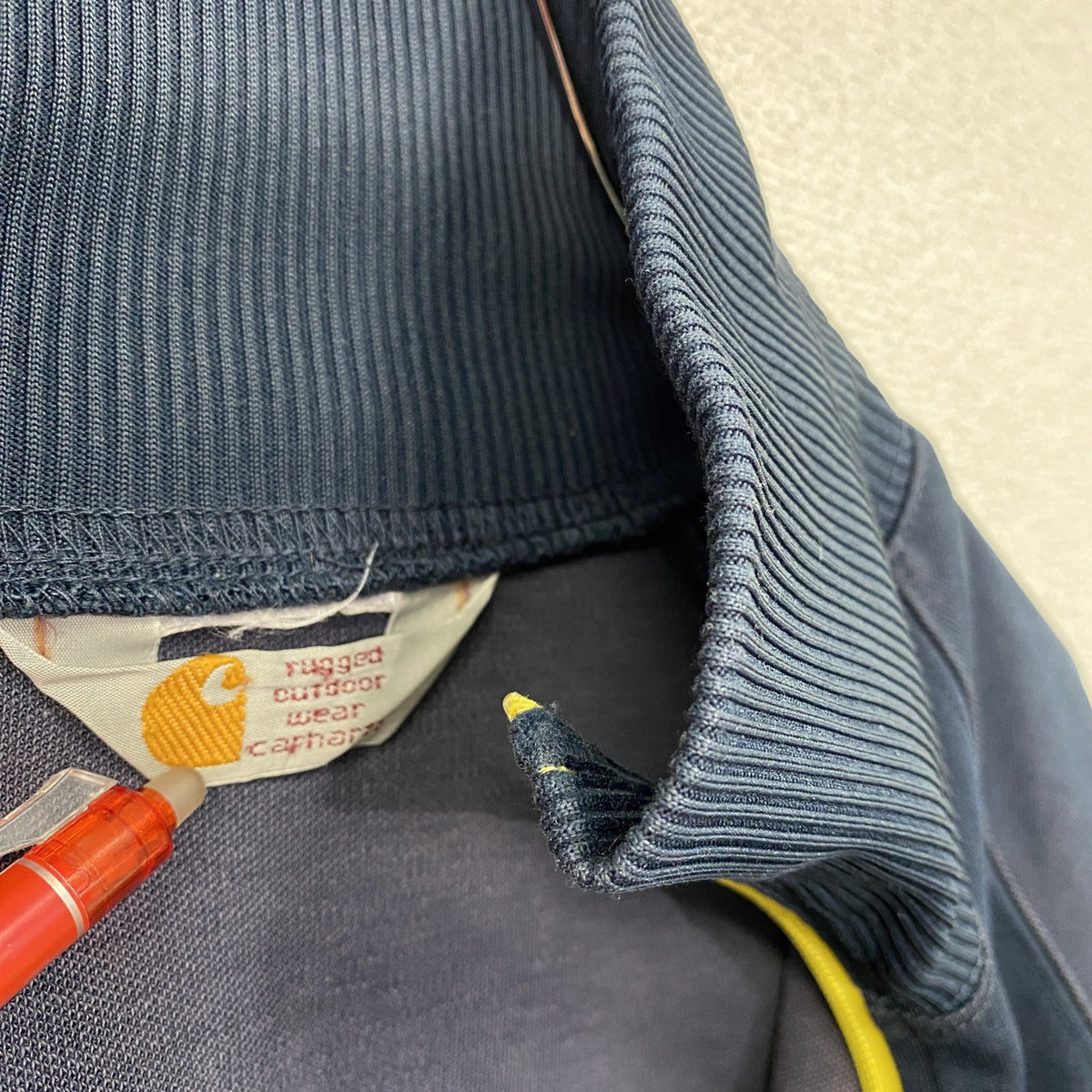 ～00s　Carhartt　カーハート　トラックジャケット/ジャージ　刺繍ロゴ　ヴィンテージ　紺　ネイビー　古着