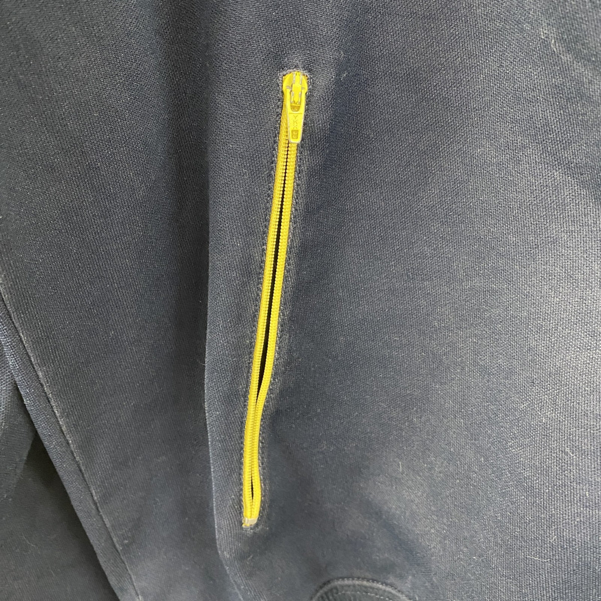 ～00s　Carhartt　カーハート　トラックジャケット/ジャージ　刺繍ロゴ　ヴィンテージ　紺　ネイビー　古着