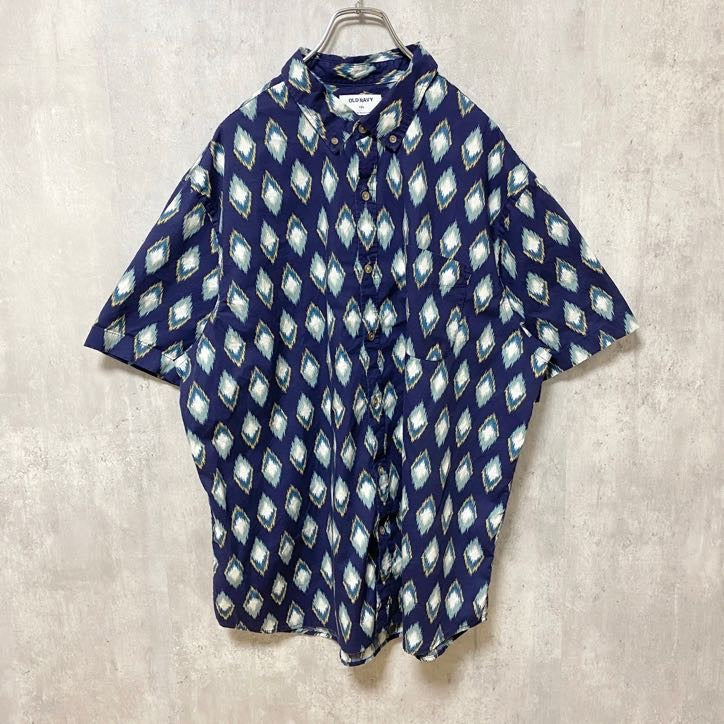 古着 used　OLDNAVY　オールドネイビー　半袖総柄シャツ　ダイヤ柄　ネイビー　春夏服　レトロ　オーバーサイズ　2XLサイズ