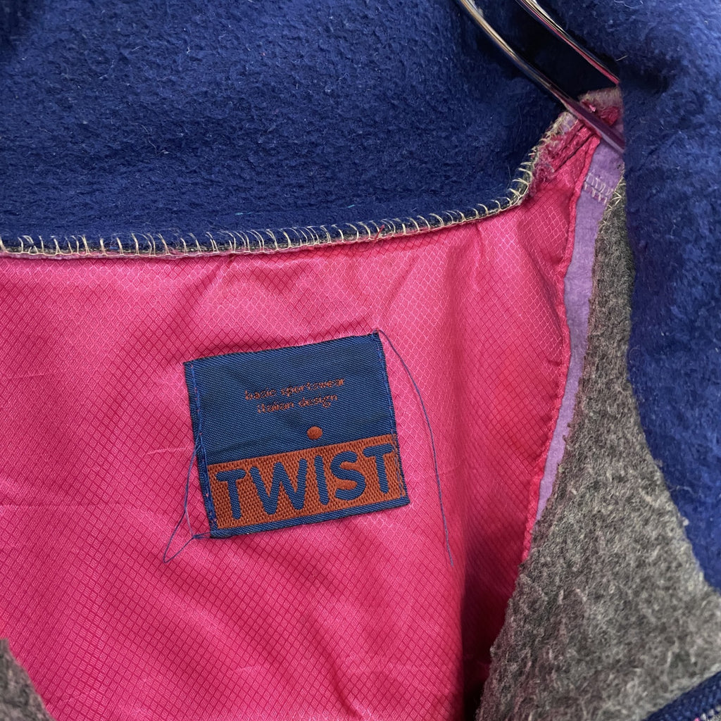 90s　TwiST　ハーフジップフリースプルオーバー　ヴィンテージ　灰色　グレー メンズ 古着