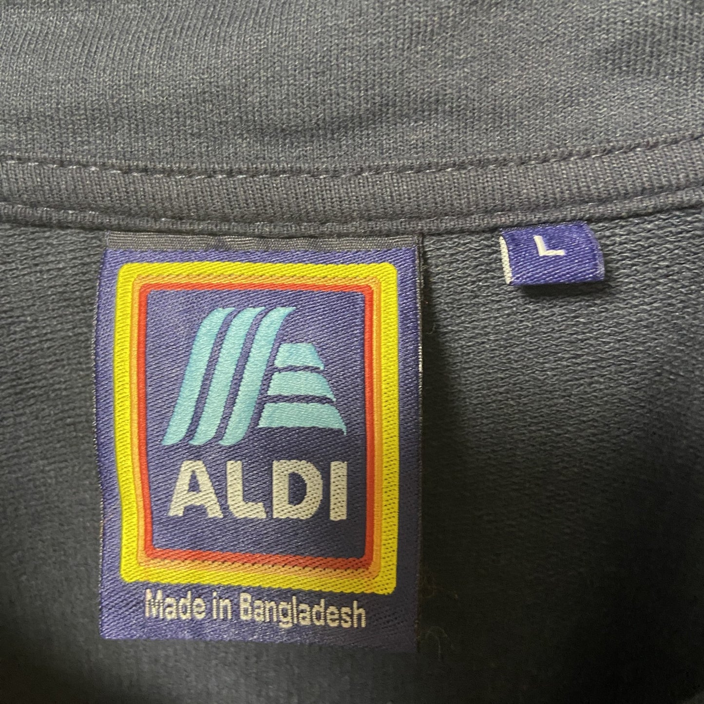 古着 used　ALDI　長袖ハーフジップスウェット　トレーナー　ノームコア　シンプル　袖ライン　ネイビー　秋冬服