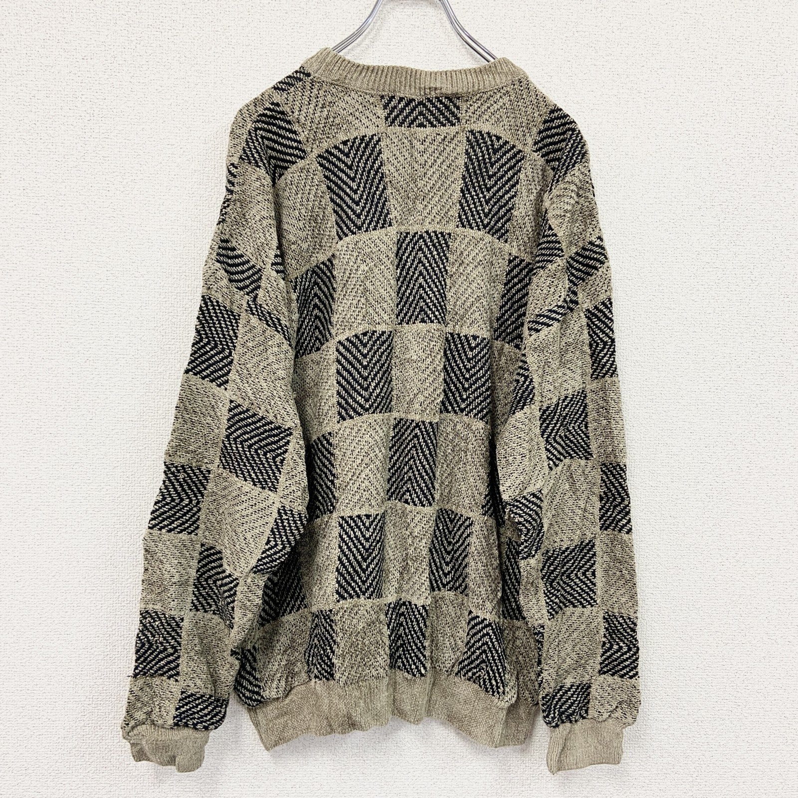 ～90s　TRENT　アクリルニットセーター　ヴィンテージ　総柄　ベージュ　Lサイズ　古着
