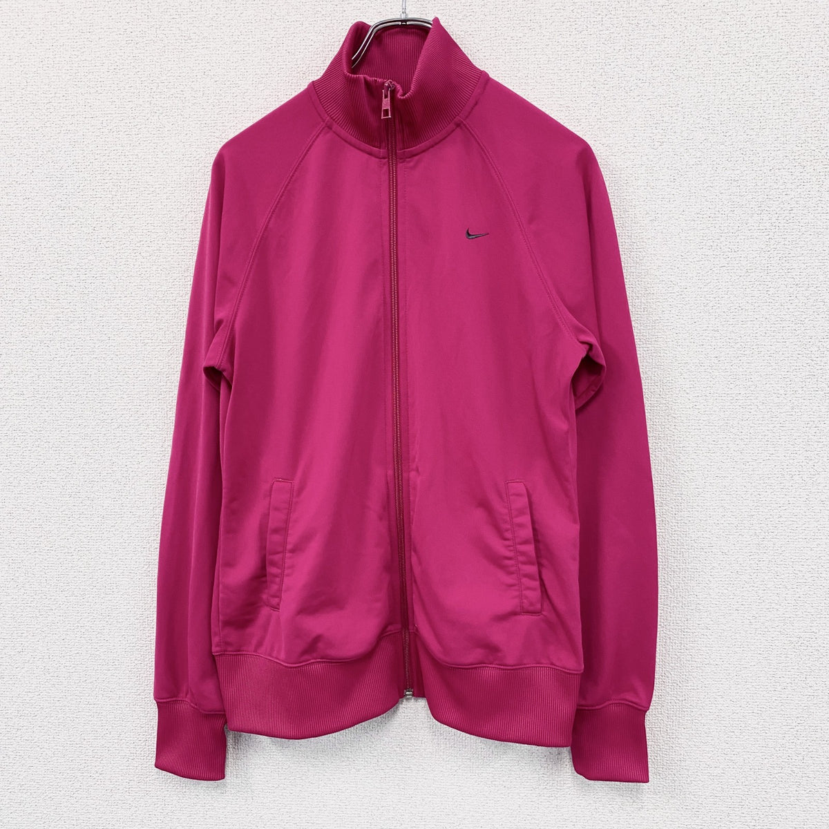 NIKE　ナイキ　トラックジャケット/ジャージ　ショッキングピンク　Lサイズ　古着