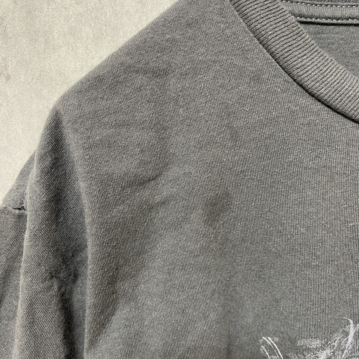 THE CONCERT TEE　半袖プリントTシャツ　クルーネック　チャコールグレー　レトロデザイン　Lサイズ　　　古着
