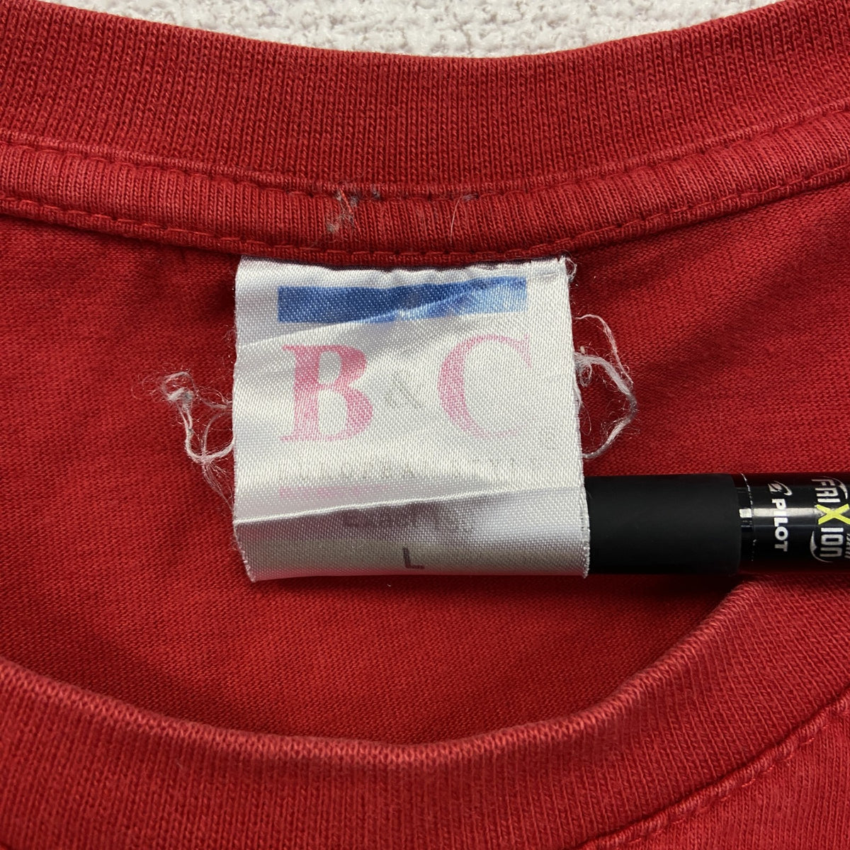 B&C ビー&シー　半袖プリントTシャツ　カジュアルデザイン　赤　レッド　クルーネック　レトロデザイン　Lサイズ　古着