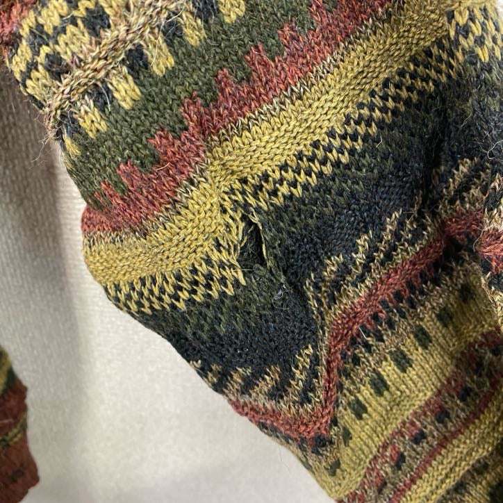 BURTON　アルパカ混アクリルニットセーター　総柄　マルチカラー　Mサイズ　古着