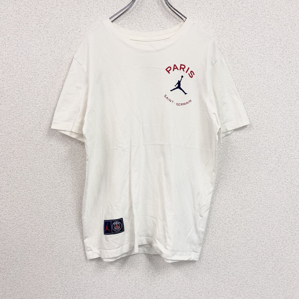 AIR JORDAN　エアジョーダン　PARIS　NIKE　ナイキ　半袖Tシャツ　デカロゴ　白　ホワイト　Lサイズ　　古着