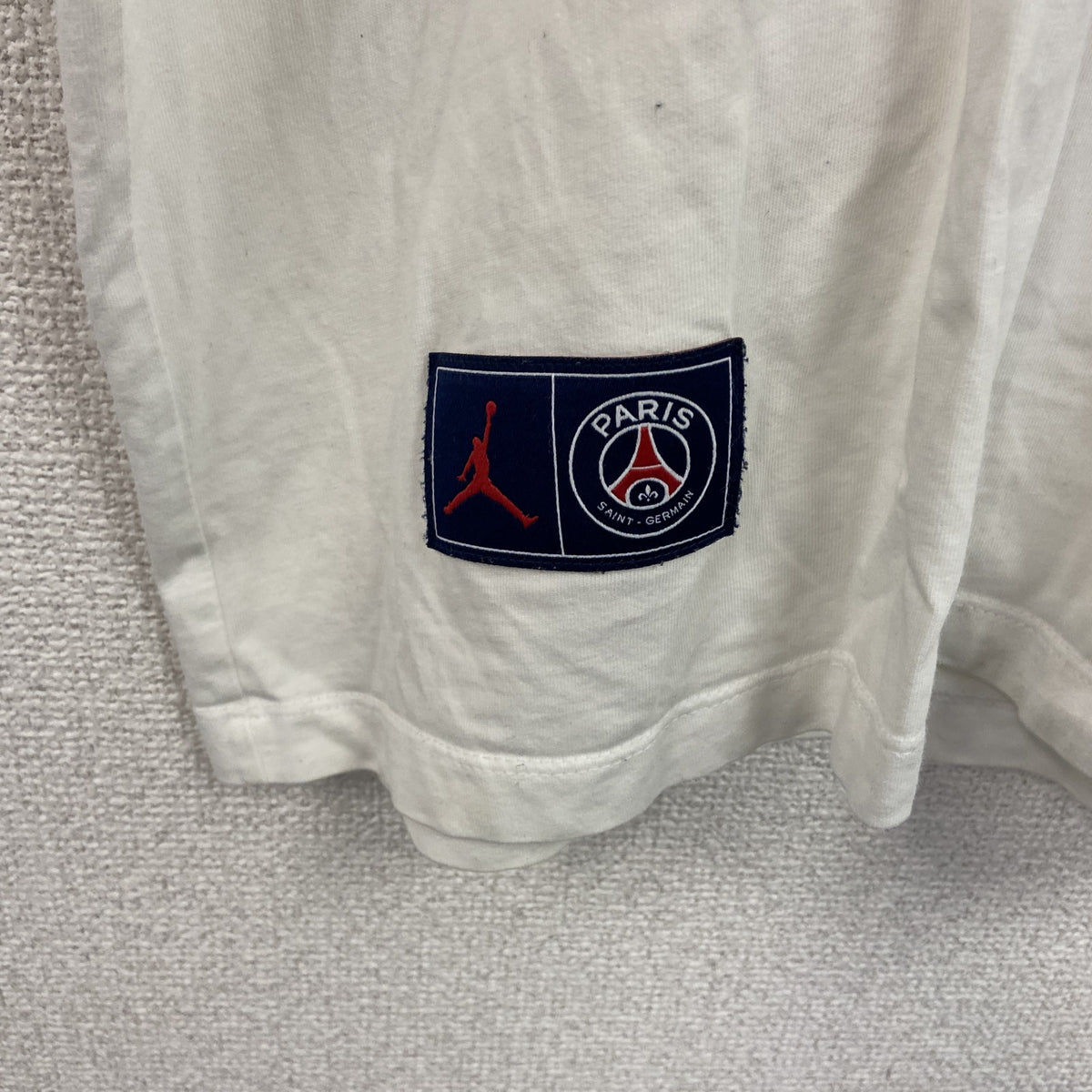 AIR JORDAN　エアジョーダン　PARIS　NIKE　ナイキ　半袖Tシャツ　デカロゴ　白　ホワイト　Lサイズ　　古着