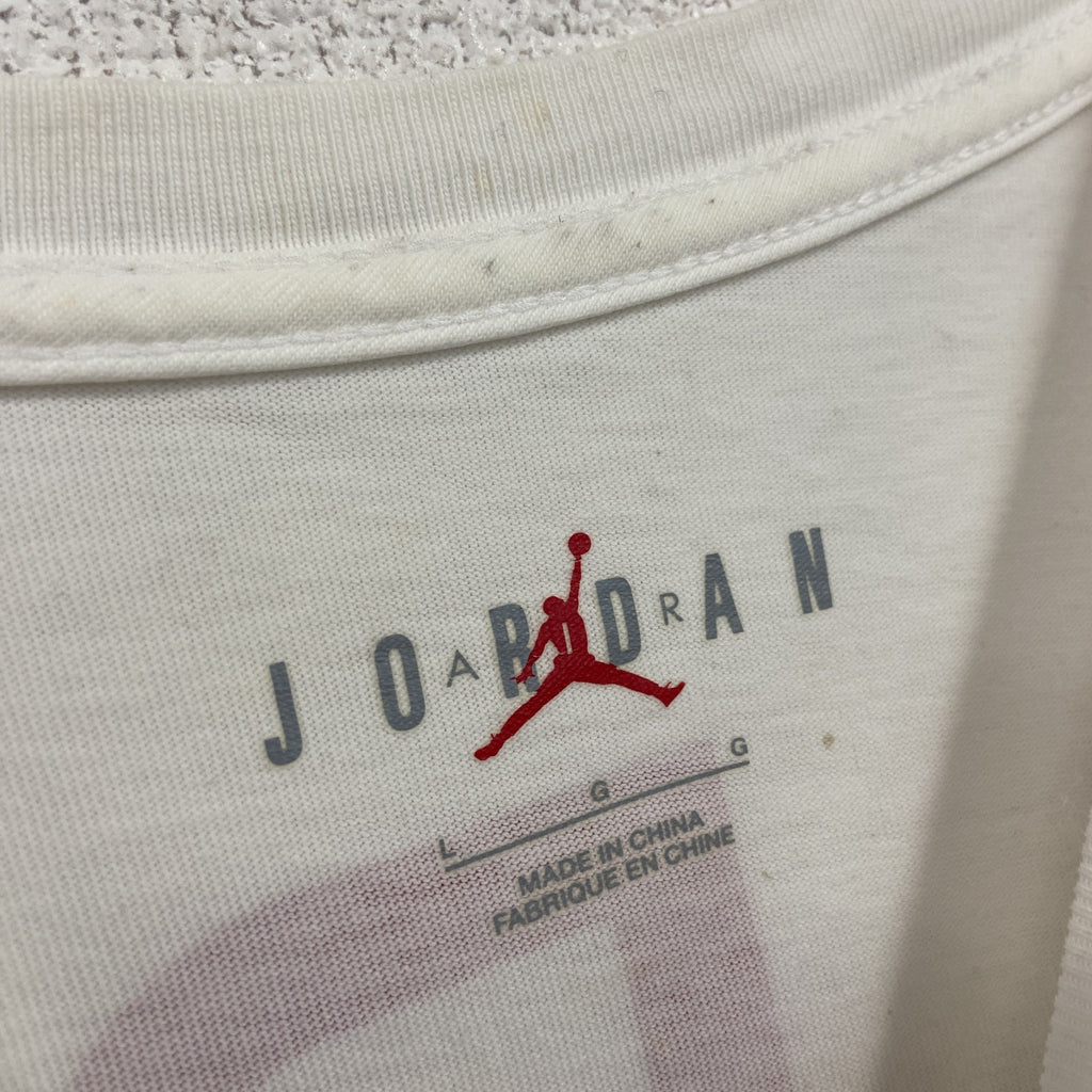 AIR JORDAN　エアジョーダン　PARIS　NIKE　ナイキ　半袖Tシャツ　デカロゴ　白　ホワイト　Lサイズ　　古着