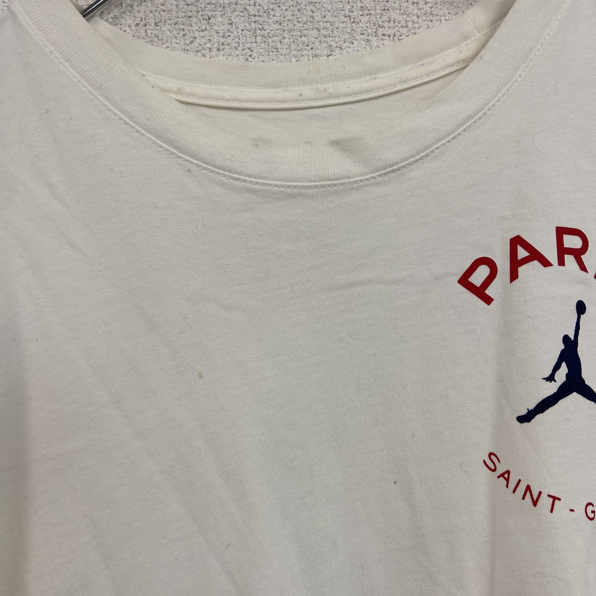 AIR JORDAN　エアジョーダン　PARIS　NIKE　ナイキ　半袖Tシャツ　デカロゴ　白　ホワイト　Lサイズ　　古着