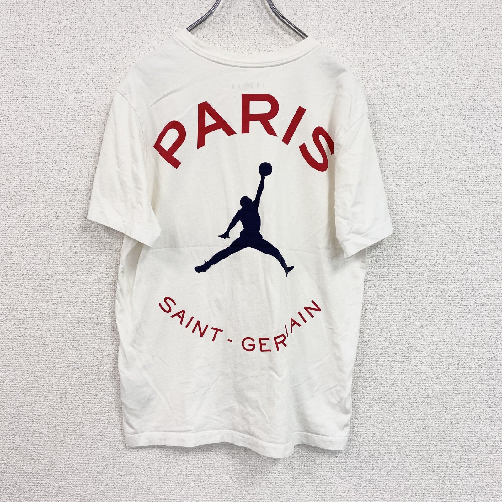 AIR JORDAN　エアジョーダン　PARIS　NIKE　ナイキ　半袖Tシャツ　デカロゴ　白　ホワイト　Lサイズ　　古着