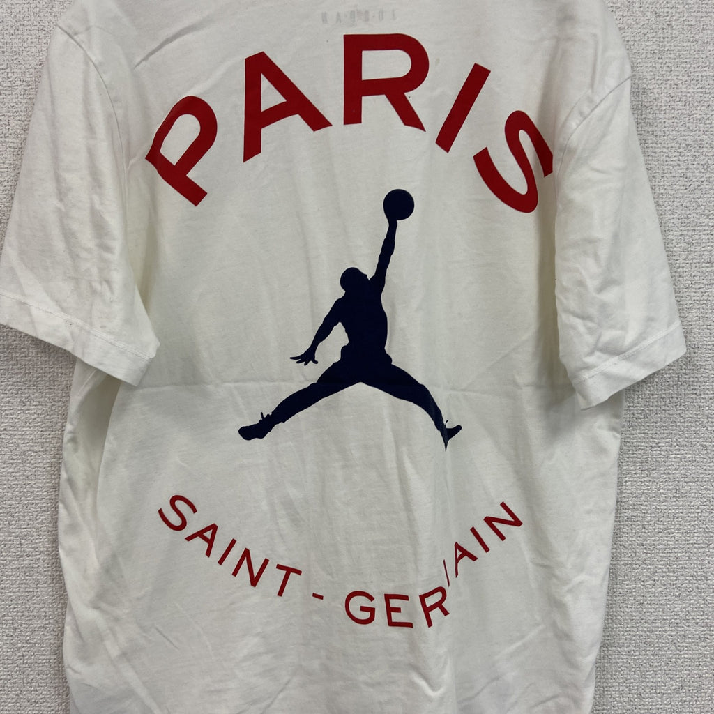 AIR JORDAN　エアジョーダン　PARIS　NIKE　ナイキ　半袖Tシャツ　デカロゴ　白　ホワイト　Lサイズ　　古着