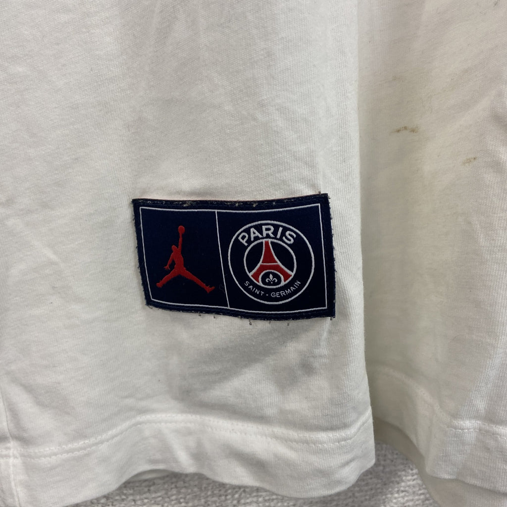 AIR JORDAN　エアジョーダン　PARIS　NIKE　ナイキ　半袖Tシャツ　デカロゴ　白　ホワイト　Lサイズ　　古着